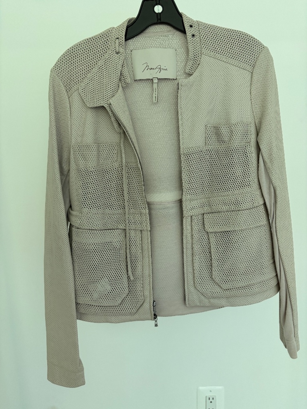 BCBGMAXAZRIA Chalk Grey Genuine Leather Jacket — XXS